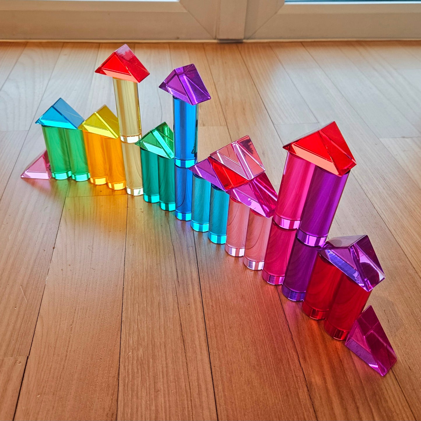 20 Medium Cylindrical Columns (Rainbow) & 32 Little Lucite Triangles™ Exclusive Bundle
