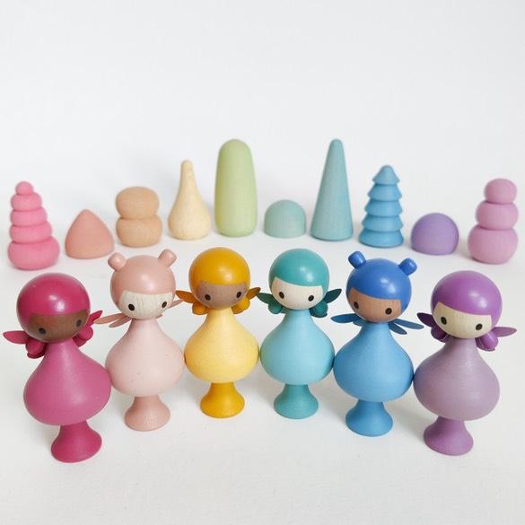 CLiCQUES Rainbow Fairies Peg Dolls