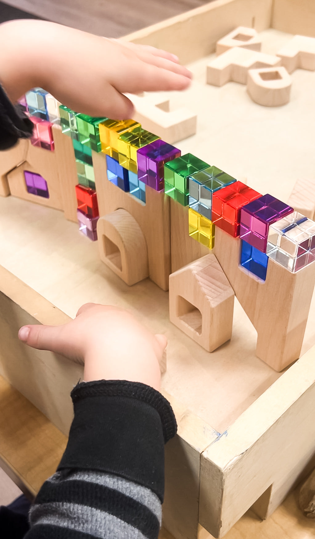 60 Rainbow-coloured Lucite Cube Blocks