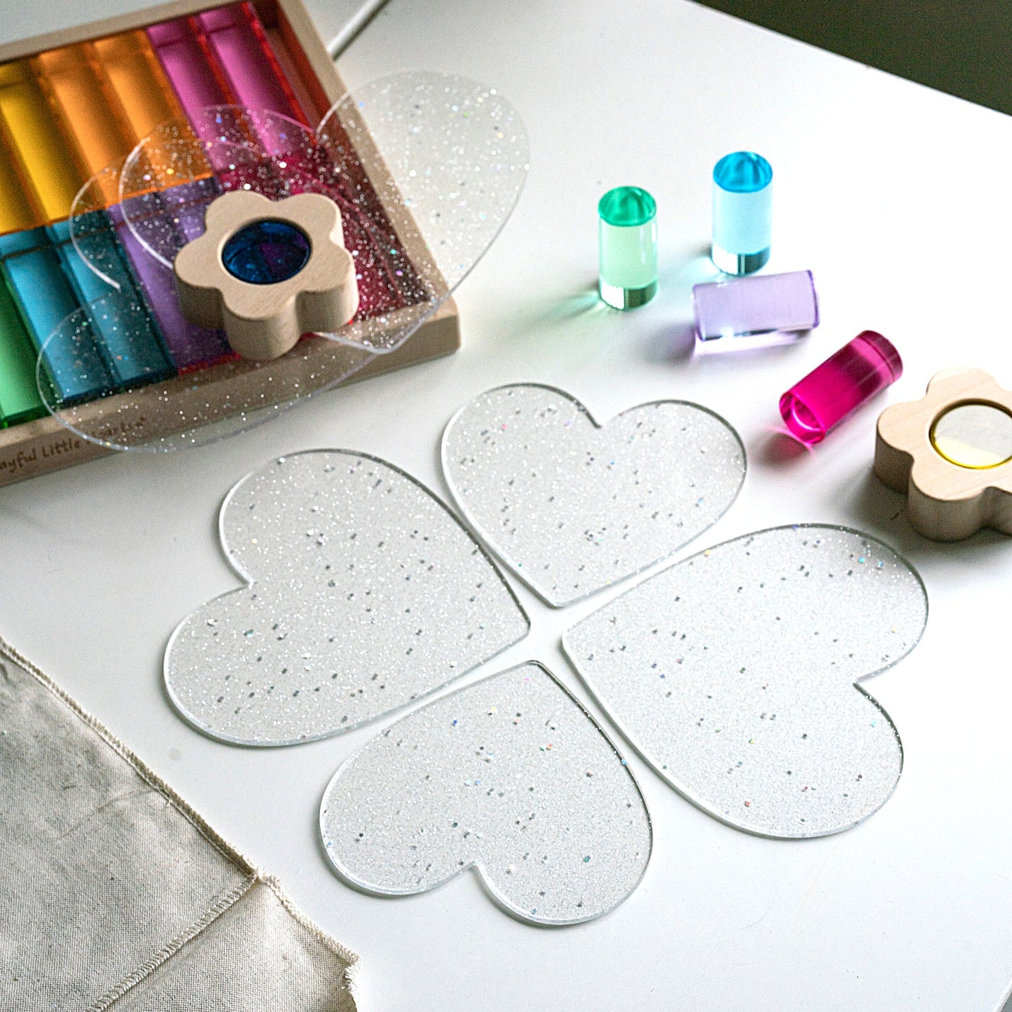 6 Glitter Heart Acrylic Platforms™