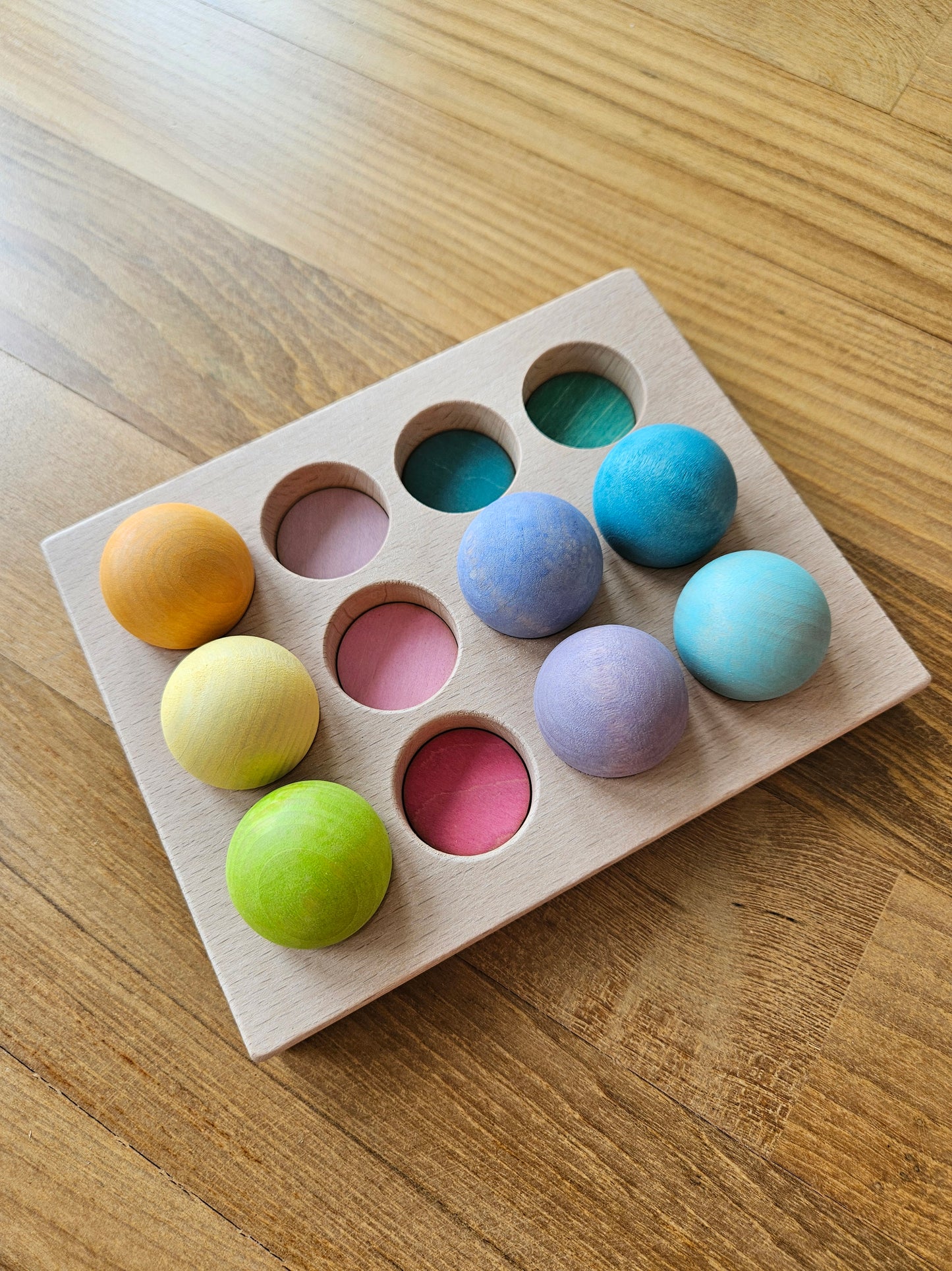 Colour-puzzle Ball Tray