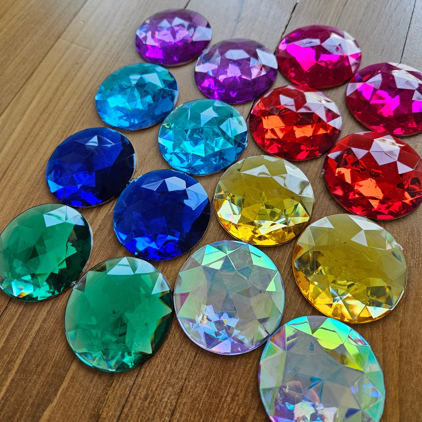 16 Large Round Jewels
