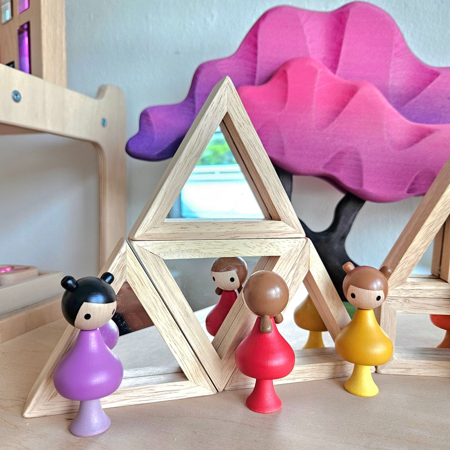 CLiCQUES Rainbow Girl Peg Dolls