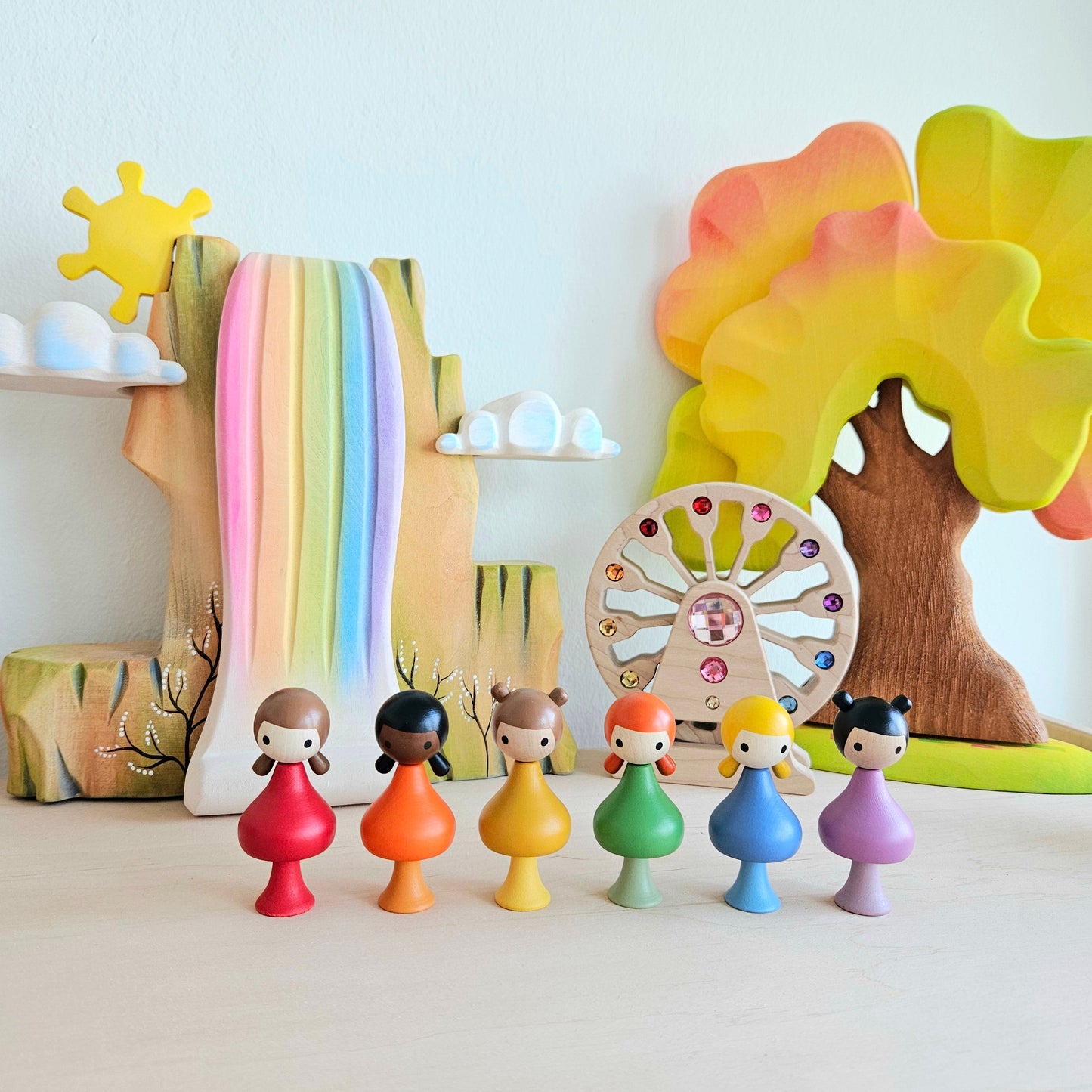 CLiCQUES Rainbow Girl Peg Dolls