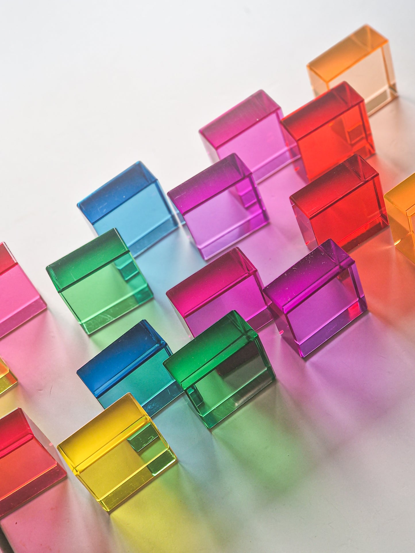 16 Majestic Lucite Squares *Exclusive Collector's Edition*