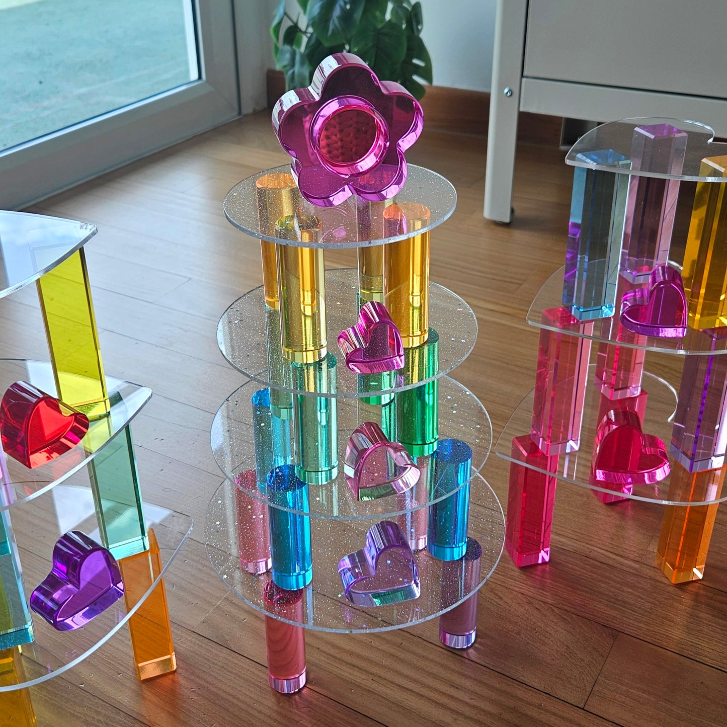 8 Glitter Circular Acrylic Platforms