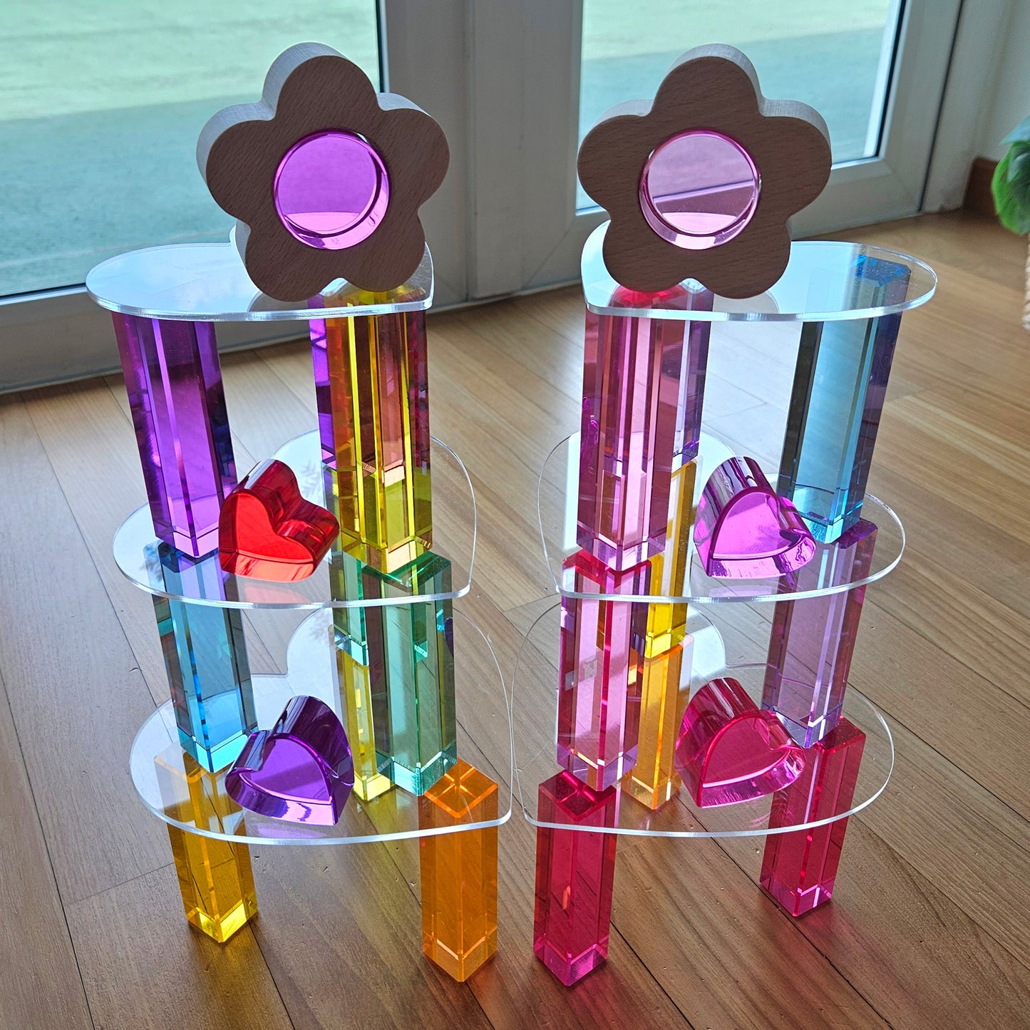 6 Clear Heart Acrylic Platforms™