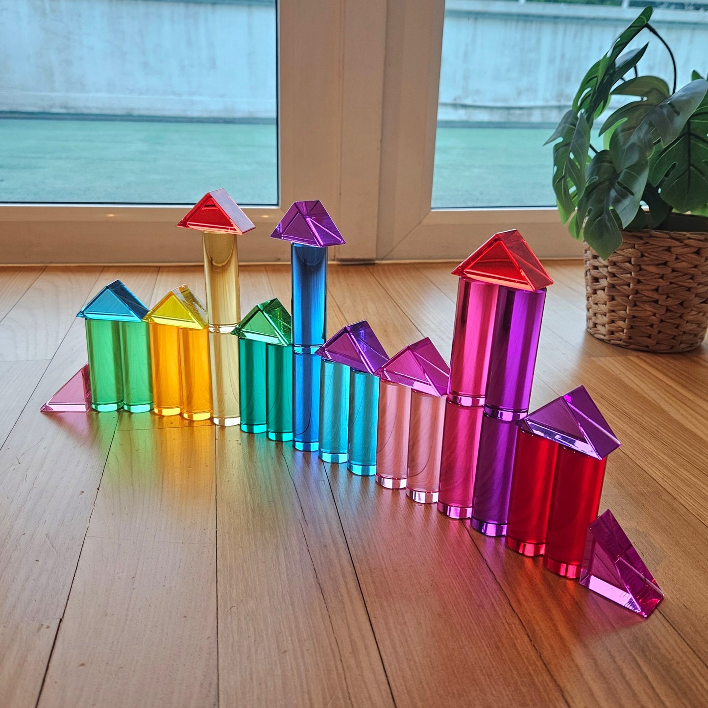 20 Medium Cylindrical Columns (Rainbow) & 32 Little Lucite Triangles™ Exclusive Bundle