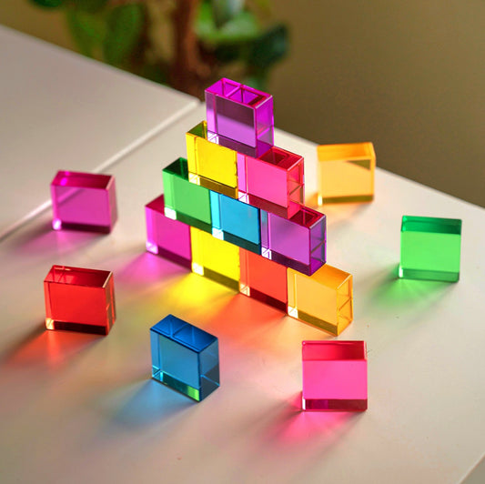 Majestic Lucite Squares™