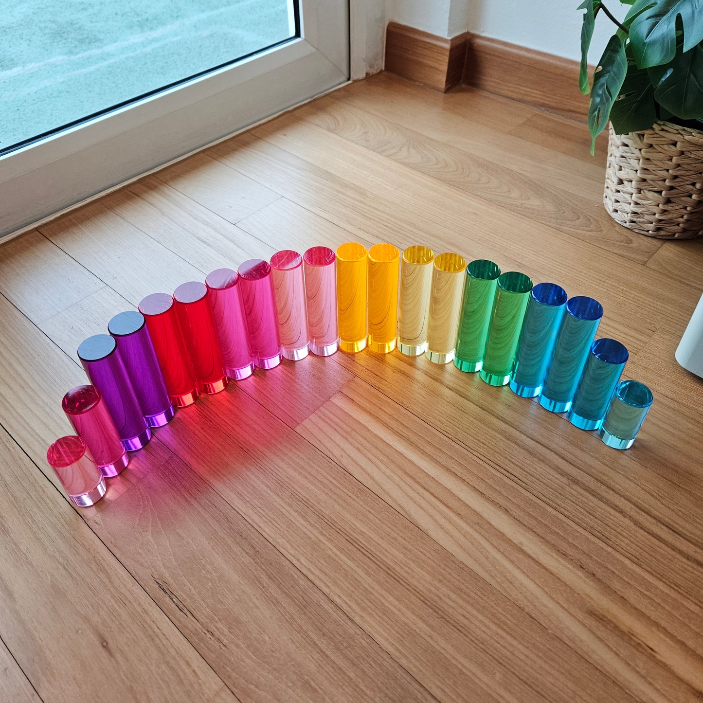 16 Lucite Cylindrical Pillars™