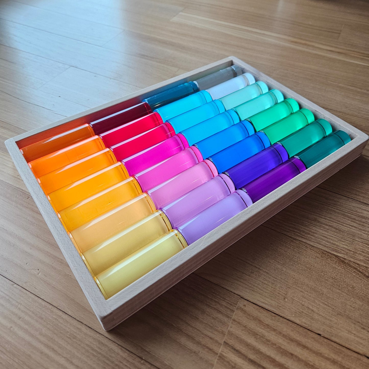 32 Medium Cylindrical Columns (Vibrant)