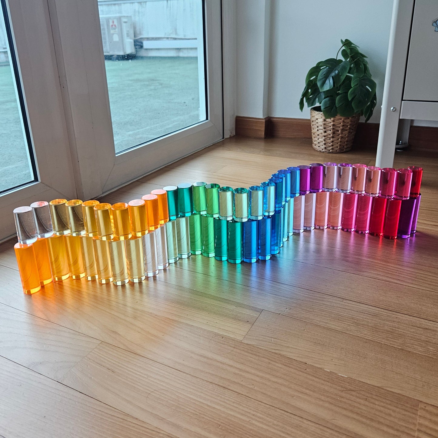 32 Medium Cylindrical Columns (Vibrant)
