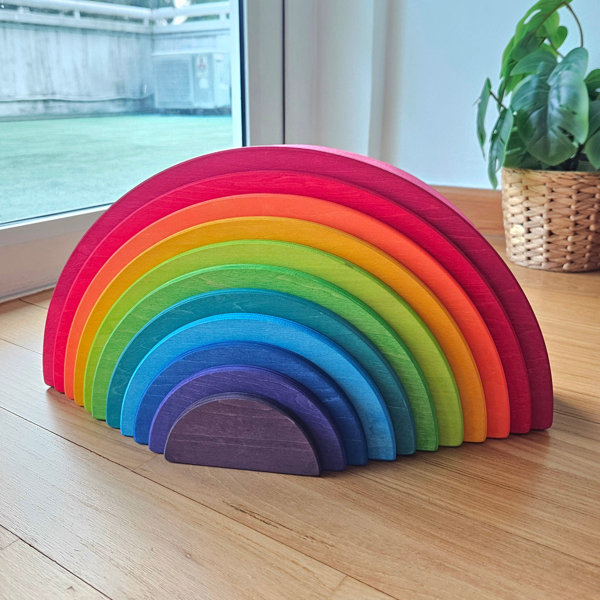 11 Wooden Rainbow Semi-circle Discs