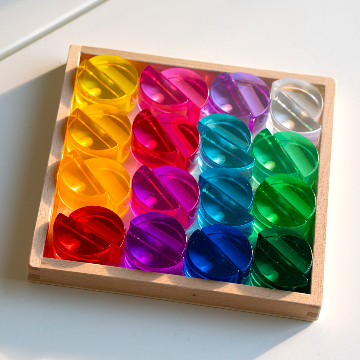 32 Lucite Semicircles™