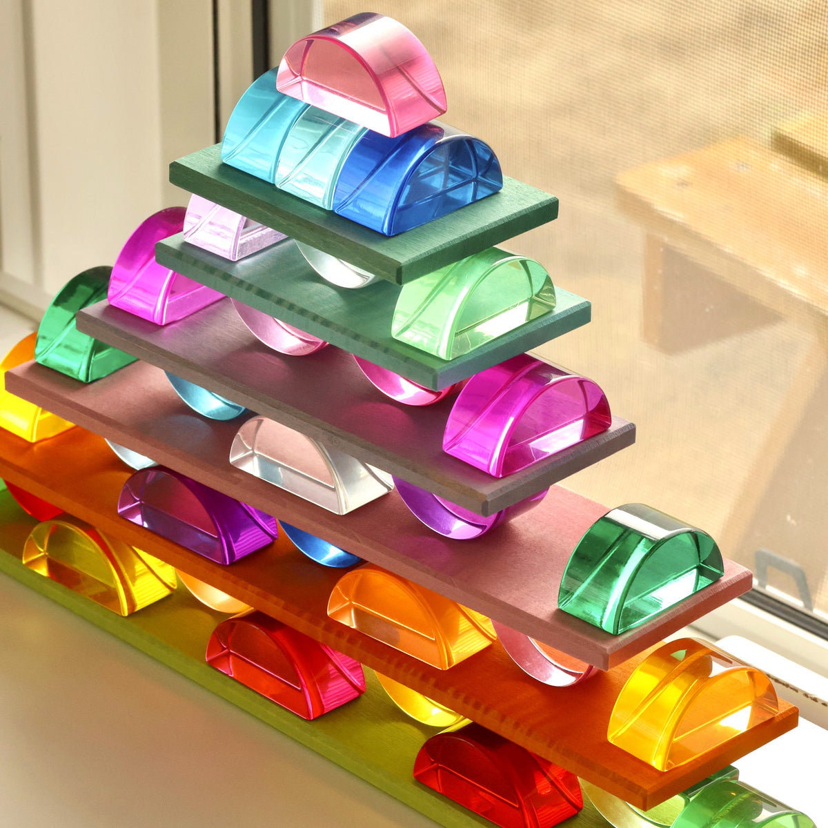 32 Lucite Semicircles™