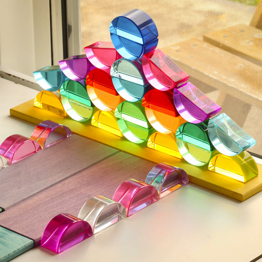 32 Lucite Semicircles™
