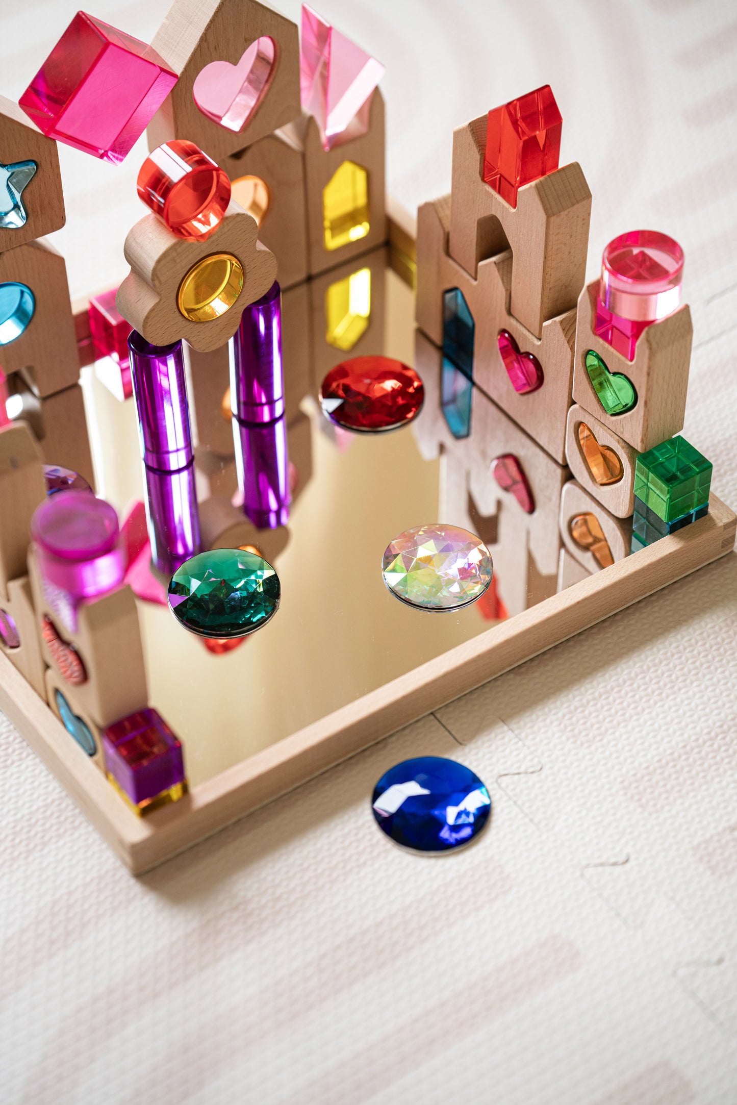 16 Large Round Jewels