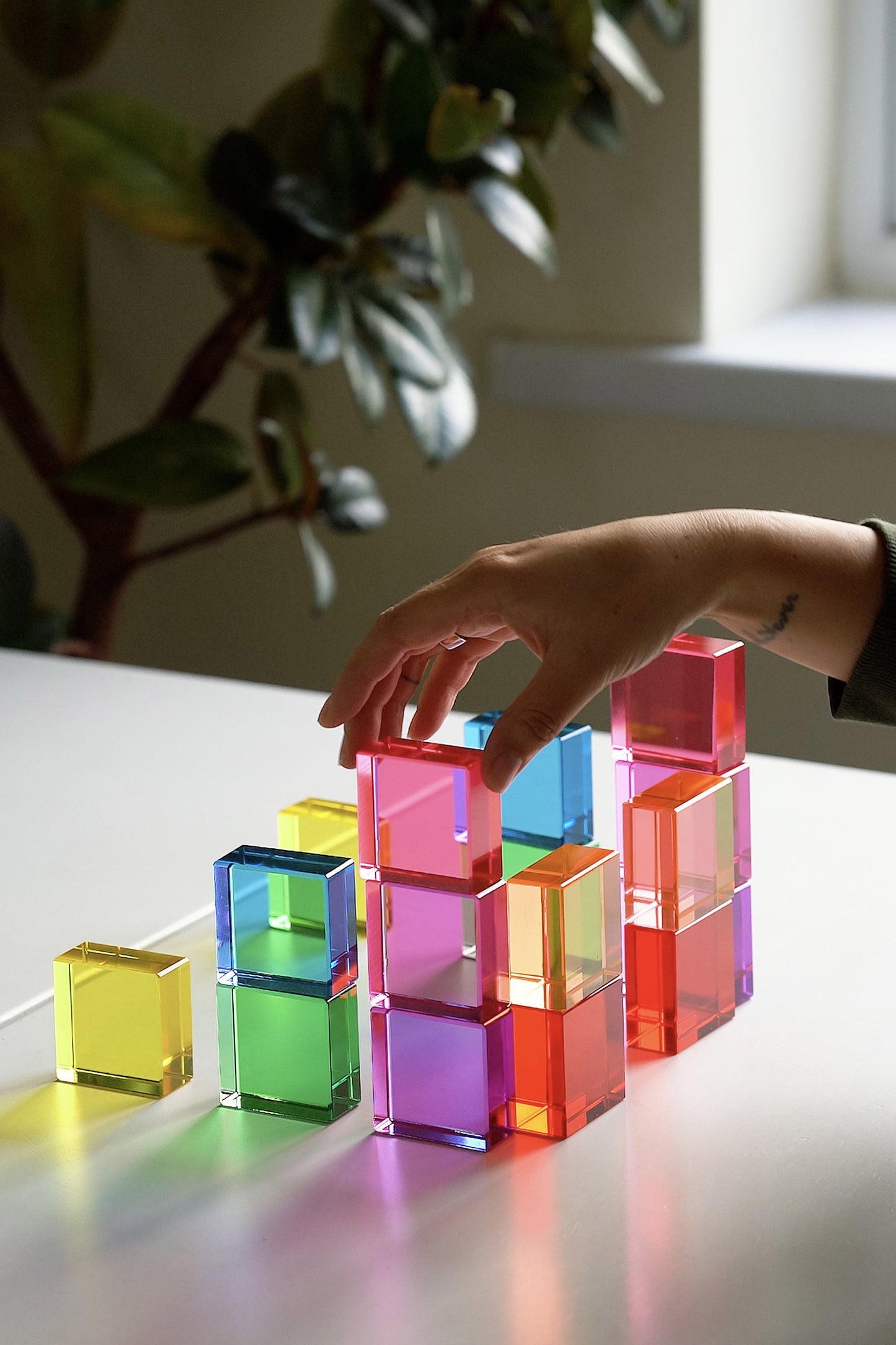 16 Majestic Lucite Squares *Exclusive Collector's Edition*